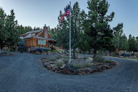 70985 Holmes Rd, Sisters, OR 97759 photo 30
