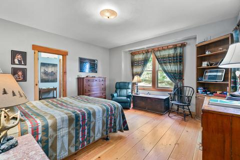 70985 Holmes Rd, Sisters, OR 97759 photo 12