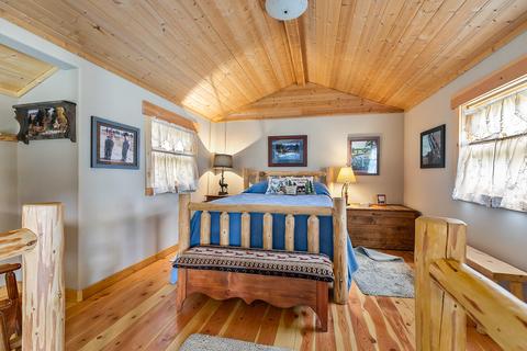 70985 Holmes Rd, Sisters, OR 97759 photo 26