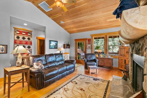 70985 Holmes Rd, Sisters, OR 97759 photo 11
