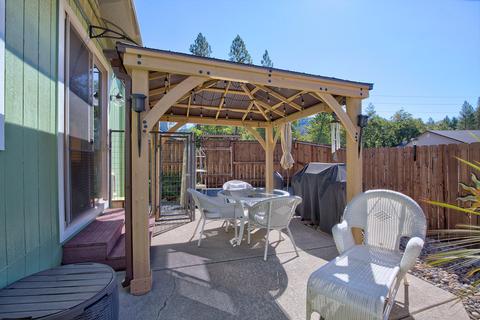 245 Red Cedar Ln, Cave Junction, OR 97523 photo 21