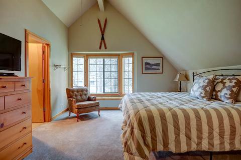 57505 Circle Four Ln, Sunriver, OR 97707 photo 17