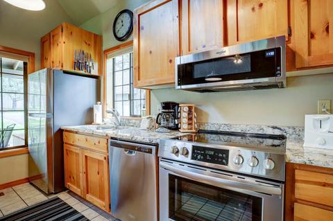 57505 Circle Four Ln, Sunriver, OR 97707 photo 9