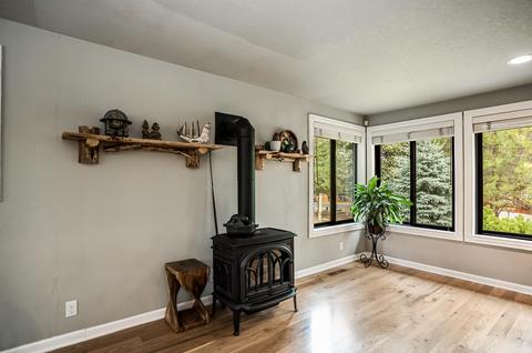21071 Pinehaven Dr, Bend, OR 97702 photo 10