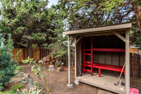 21071 Pinehaven Dr, Bend, OR 97702 photo 33