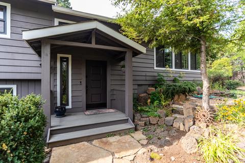 21071 Pinehaven Dr, Bend, OR 97702 photo 7