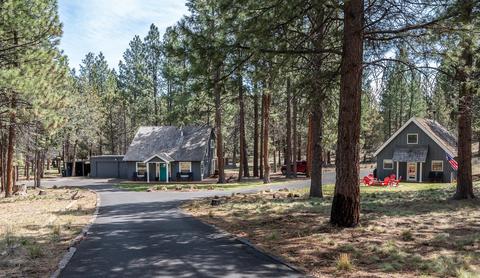 63380 Pine Knoll Cir, Bend, OR 97703 photo 18