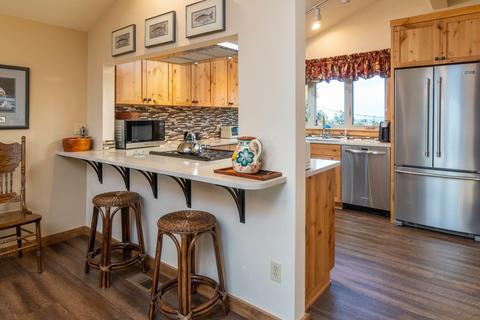 65360 Concorde Ln, Bend, OR 97703 photo 9