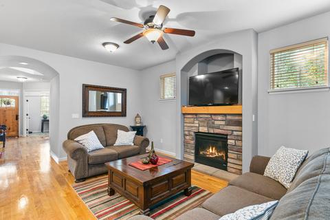 60334 Sage Stone Loop, Bend, OR 97702 photo 7