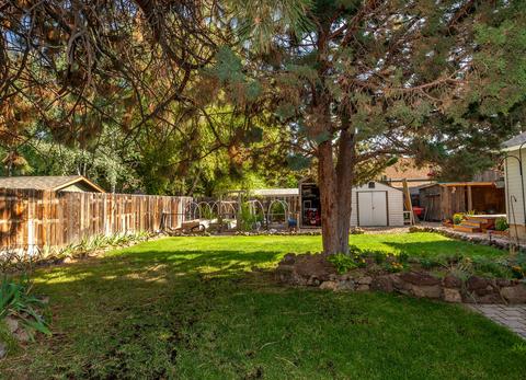 61290 Victory Loop, Bend, OR 97702 photo 19