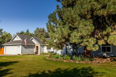 61290 Victory Loop, Bend, OR 97702 photo 1
