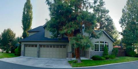 19686 Hollygrape St, Bend, OR 97702 photo 1