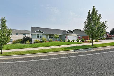 879 Crystal Dr, Eagle Point, OR 97524 photo 32