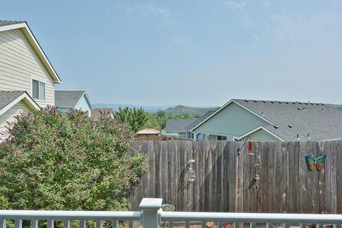 879 Crystal Dr, Eagle Point, OR 97524 photo 23