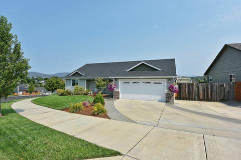 879 Crystal Dr, Eagle Point, OR 97524 photo 31