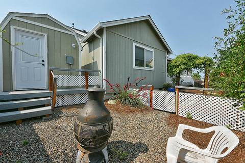 879 Crystal Dr, Eagle Point, OR 97524 photo 28