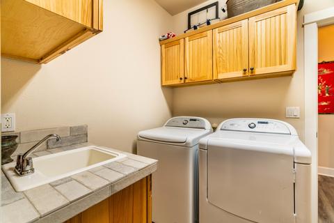 61517 Davis Lake Loop, Bend, OR 97702 photo 17