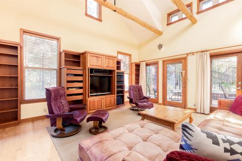 17871 Grouse Ln, Sunriver, OR 97707 photo 4