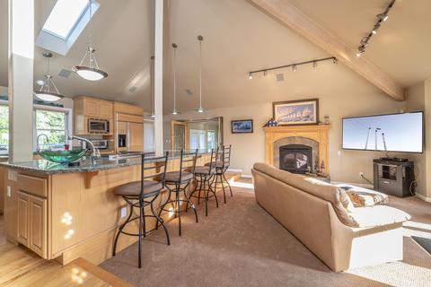 60706 Billadeau Rd, Bend, OR 97702 photo 8