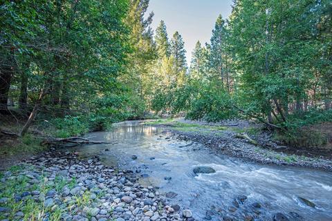 454 E Wapato Loop, Sisters, OR 97759 photo 2