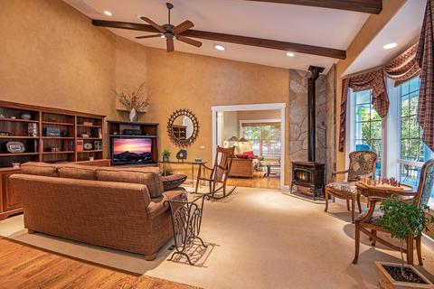 454 E Wapato Loop, Sisters, OR 97759 photo 14