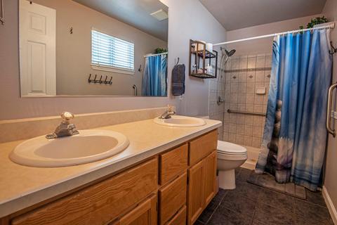 20822 Cassin Dr, Bend, OR 97701 photo 10