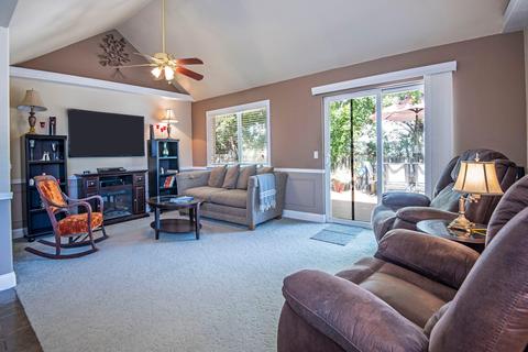 20822 Cassin Dr, Bend, OR 97701 photo 5