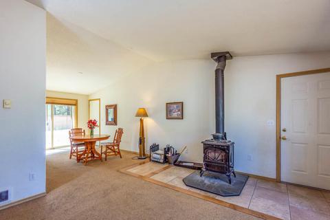 17209 Crane Dr, Bend, OR 97707 photo 11