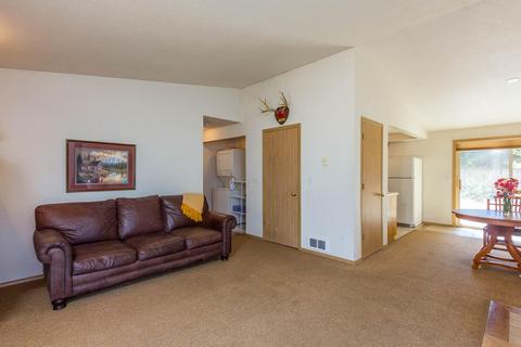 17209 Crane Dr, Bend, OR 97707 photo 9