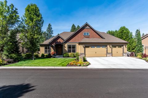 60833 Cobblestone Pl, Bend, OR 97702 photo 2