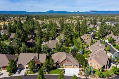 60833 Cobblestone Pl, Bend, OR 97702 photo 28