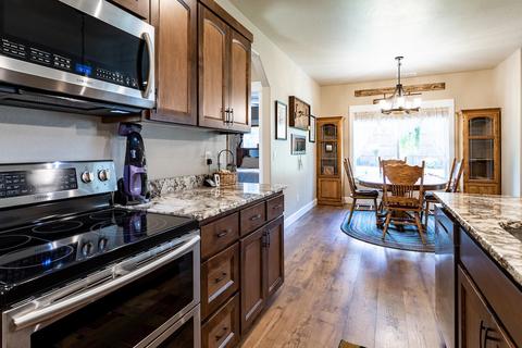 1032 Arrowhead Trl, Eagle Point, OR 97524 photo 24