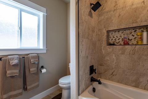 1032 Arrowhead Trl, Eagle Point, OR 97524 photo 32