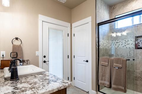 1032 Arrowhead Trl, Eagle Point, OR 97524 photo 12