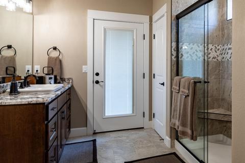 1032 Arrowhead Trl, Eagle Point, OR 97524 photo 14