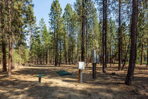 51932 Black Pine Way, La Pine, OR 97739 photo 3