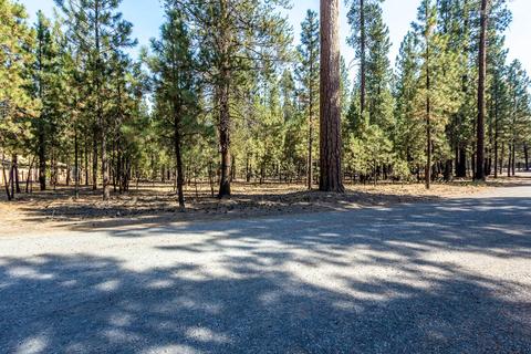 51932 Black Pine Way, La Pine, OR 97739 photo 15