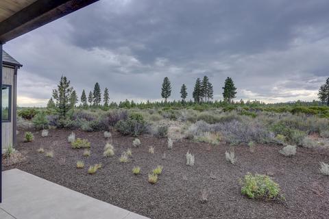 19195 Gateway Loop, Bend, OR 97702 photo 32