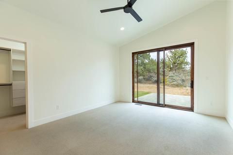 22971 Hideaway Ln, Bend, OR 97701 photo 10