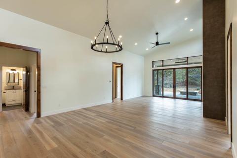 22971 Hideaway Ln, Bend, OR 97701 photo 9