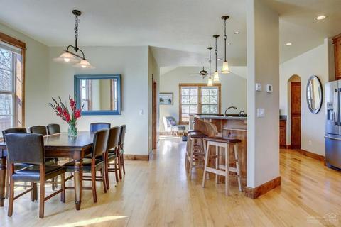 63205 Logan Ave, Bend, OR 97701 photo 7