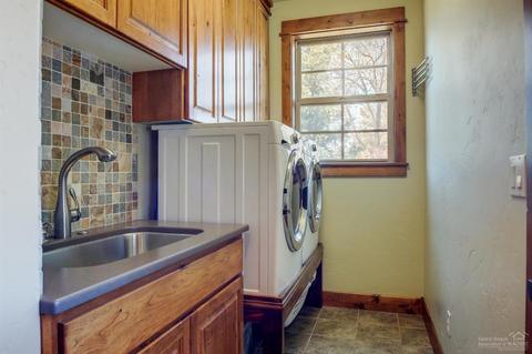 63205 Logan Ave, Bend, OR 97701 photo 9