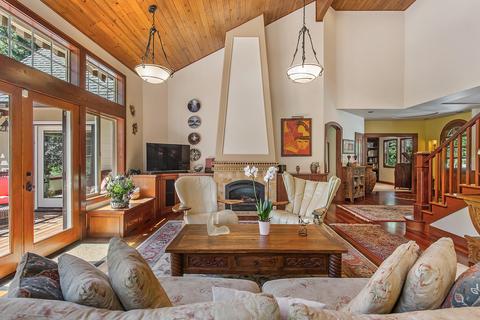 688 Stringer Gap Rd, Grants Pass, OR 97527 photo 6