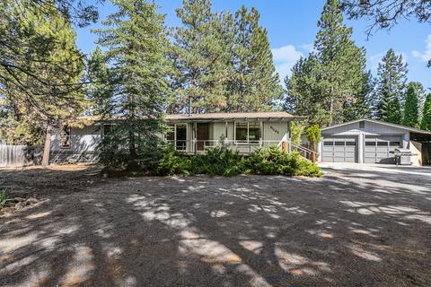 61143 Chuckanut Dr, Bend, OR 97702 photo 4