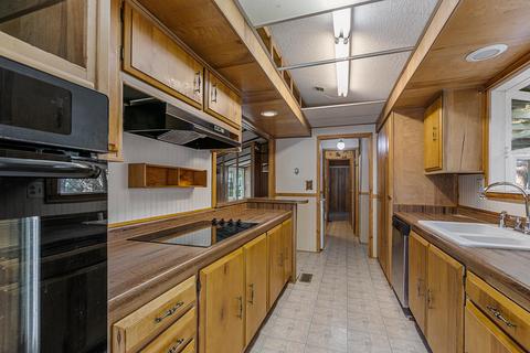 61143 Chuckanut Dr, Bend, OR 97702 photo 10