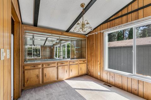 61143 Chuckanut Dr, Bend, OR 97702 photo 8