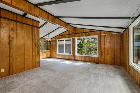 61143 Chuckanut Dr, Bend, OR 97702 photo 6
