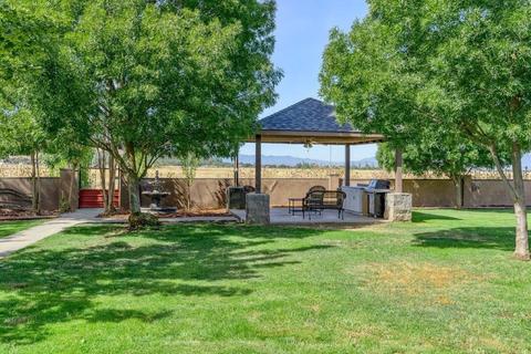 73 Meridian Rd, Eagle Point, OR 97524 photo 8