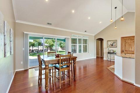 73 Meridian Rd, Eagle Point, OR 97524 photo 13