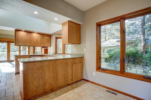 60737 Willow Creek Loop, Bend, OR 97702 photo 5